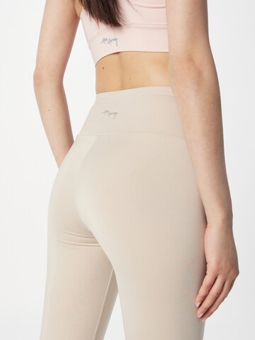 Skinny Pantaloni sportivi di Hey Honey in grigio