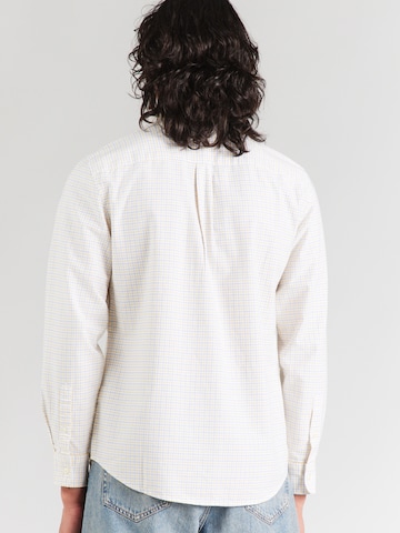 GAP Regular fit Button Up Shirt in White: back