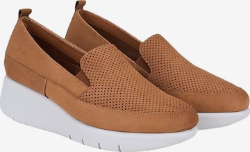 Desa Low shoe 'Keilschuhe' in Brown: front