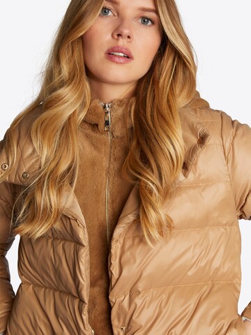 Veste d’hiver Rich & Royal en beige