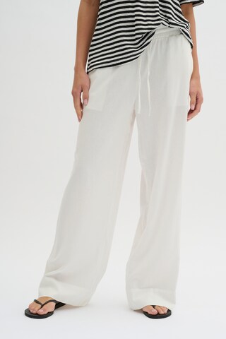 My Essential Wardrobe Wide leg Trousers 'Dias' in White: front