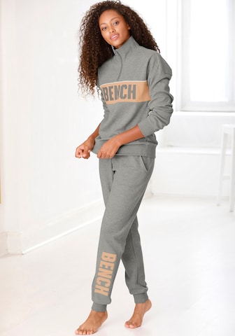 BENCH Sweatshirt in Grey