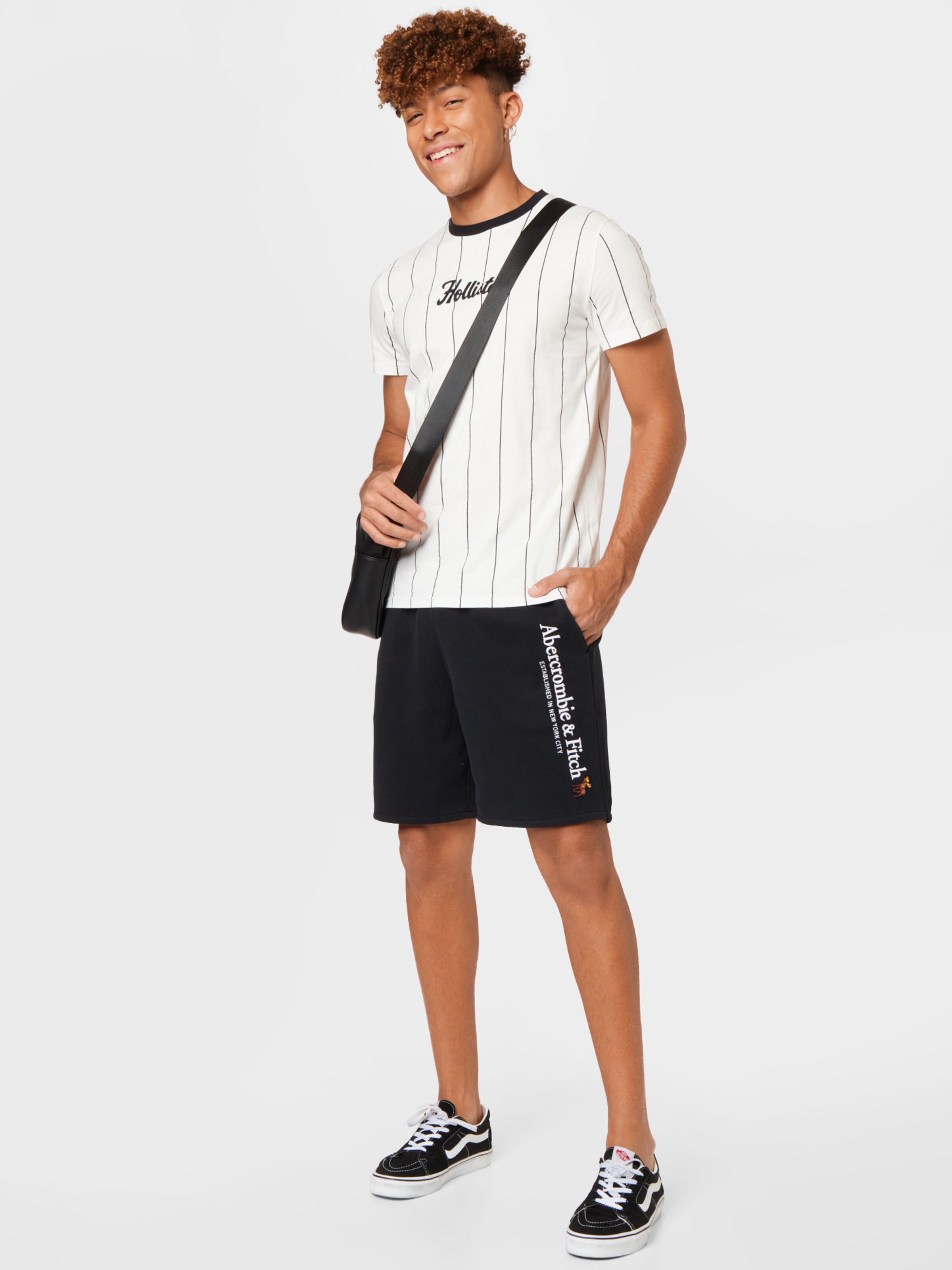 Männer Hosen Abercrombie & Fitch Shorts in Schwarz - DA07544 Männer Hosen Abercrombie & Fitch Shorts in Schwarz - DA07544
