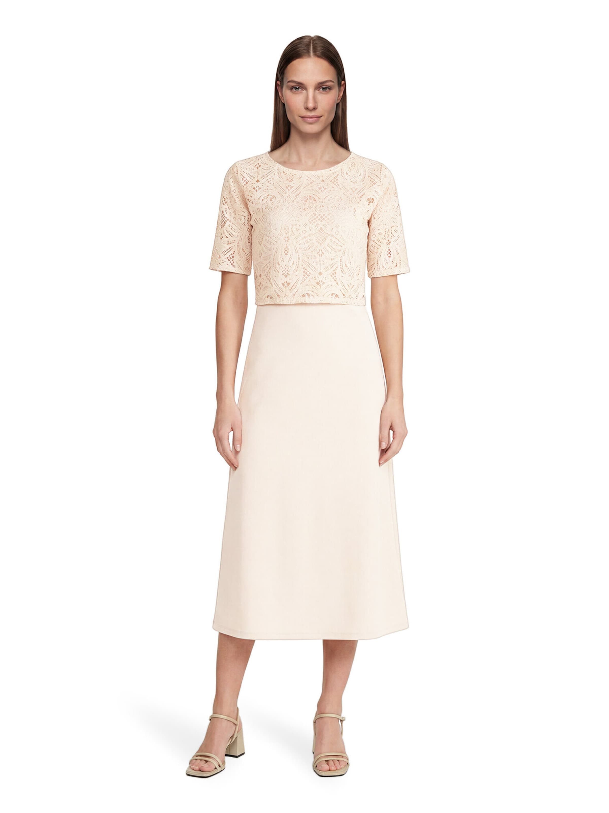 Robe de soirée Betty Barclay en beige : devant