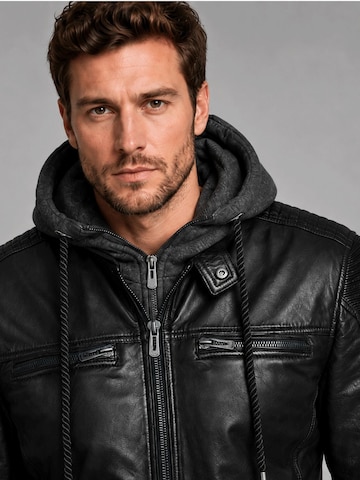 Veste mi-saison 'Felix' Agamaa en noir