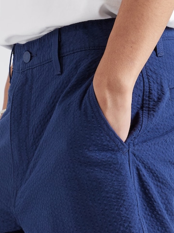 Regular Pantalon 'AUTHENTIC' LEVI'S ® en bleu