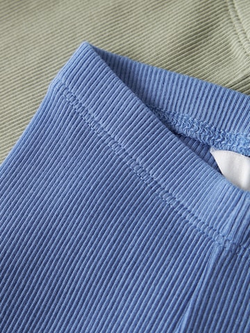 Slimfit Leggings di TWO SOON in colori misti