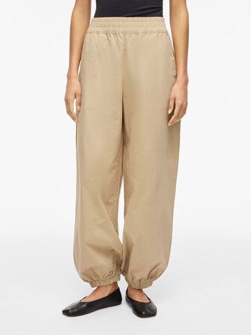 VILA Tapered Broek 'VIMova' in Beige: voorkant