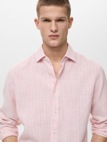 MANGO MAN Regular fit Overhemd 'EMMA' in Roze