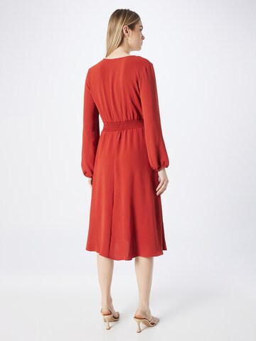 Robe 'Hailey' ABOUT YOU en rouge