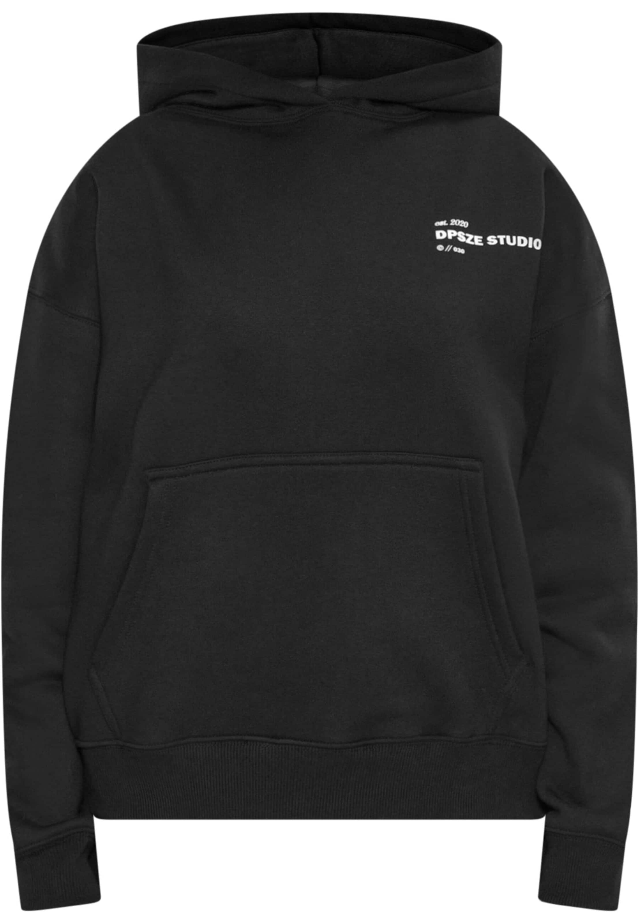Dropsize Sweatshirt in Black: front