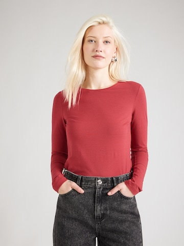 Tricou 'PCSIRENE' de la PIECES pe roșu: față