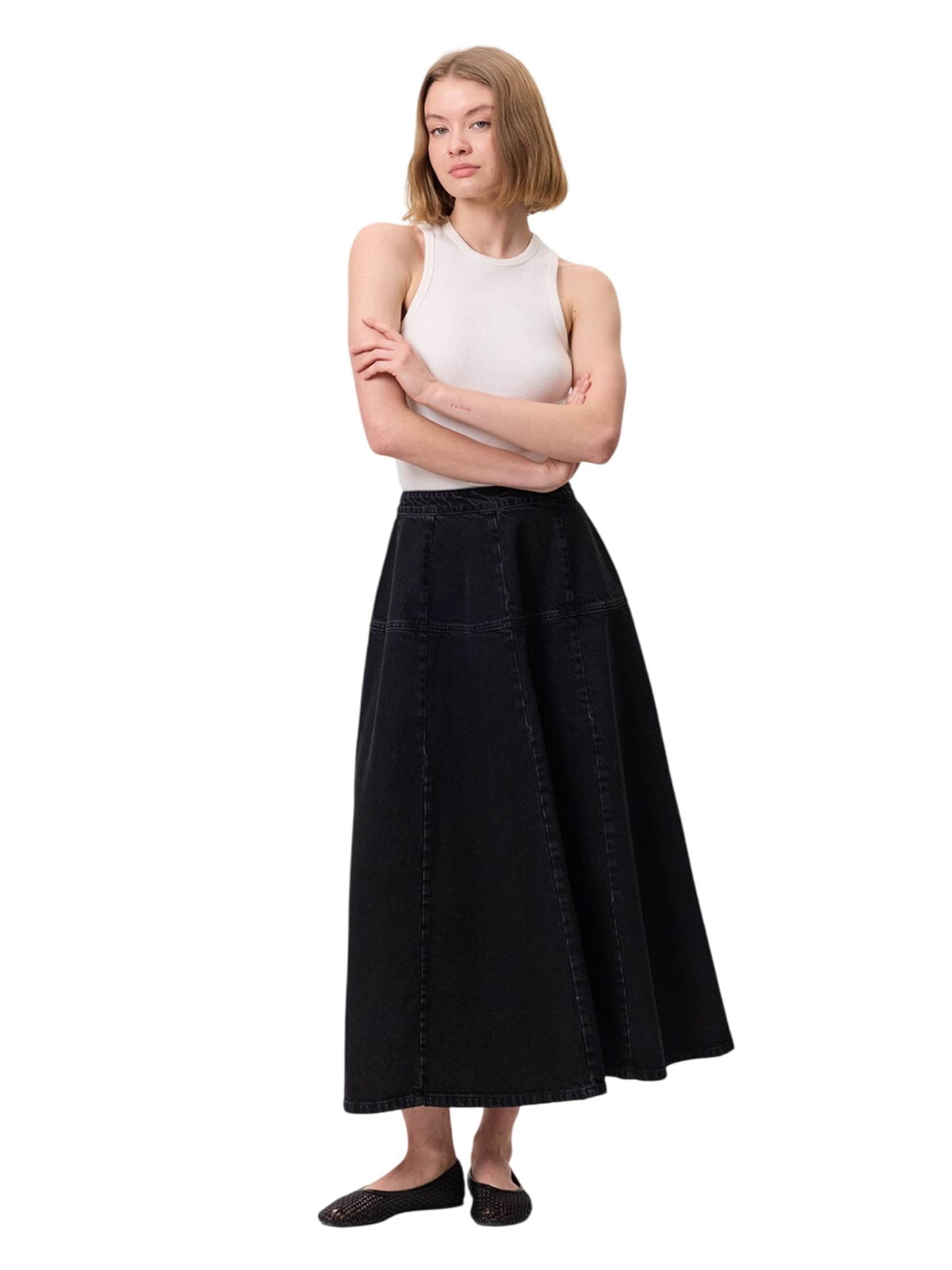 MANUKA Skirt in Black