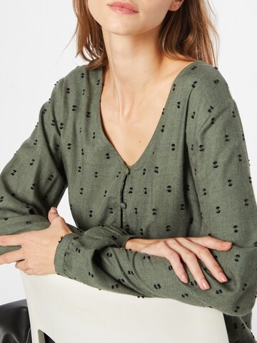 ABOUT YOU Blouse 'Franca' in Green