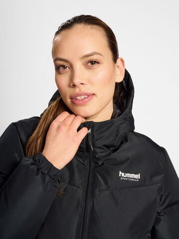 Hummel Sportjacke in Schwarz