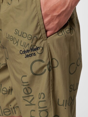 Calvin Klein Jeans Loosefit Hose in Grün