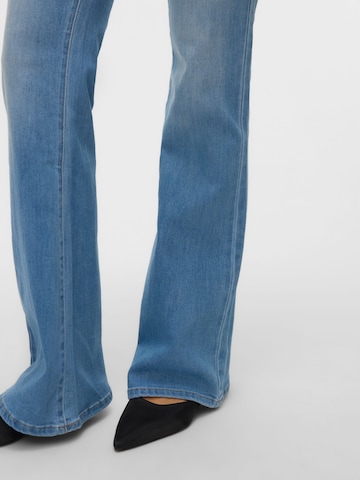 VERO MODA Flared Jeans 'VMElla' in Blau
