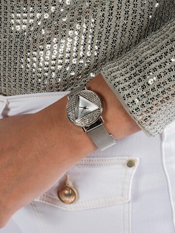 Orologio analogico di GUESS in argento: frontale