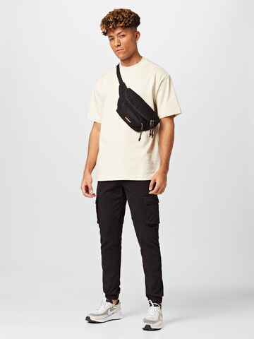 Dr. Denim T-shirt 'Miller' i beige