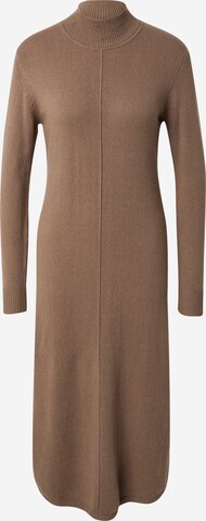 COMMA Knitted dress in Brown: front