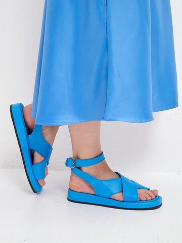 CESARE GASPARI Sandals in Blue: front