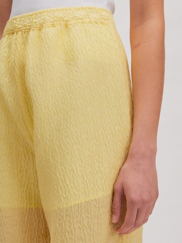 EDITED Широкий Штаны 'Jaylee' в Желтый