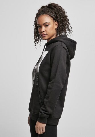 Mister Tee Sweatshirt in Black
