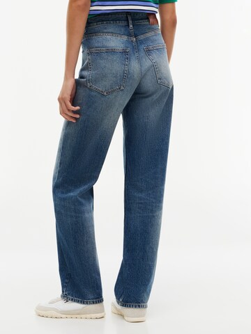 mėlyna Tommy Jeans Standartinis Džinsai 'LAYLA'