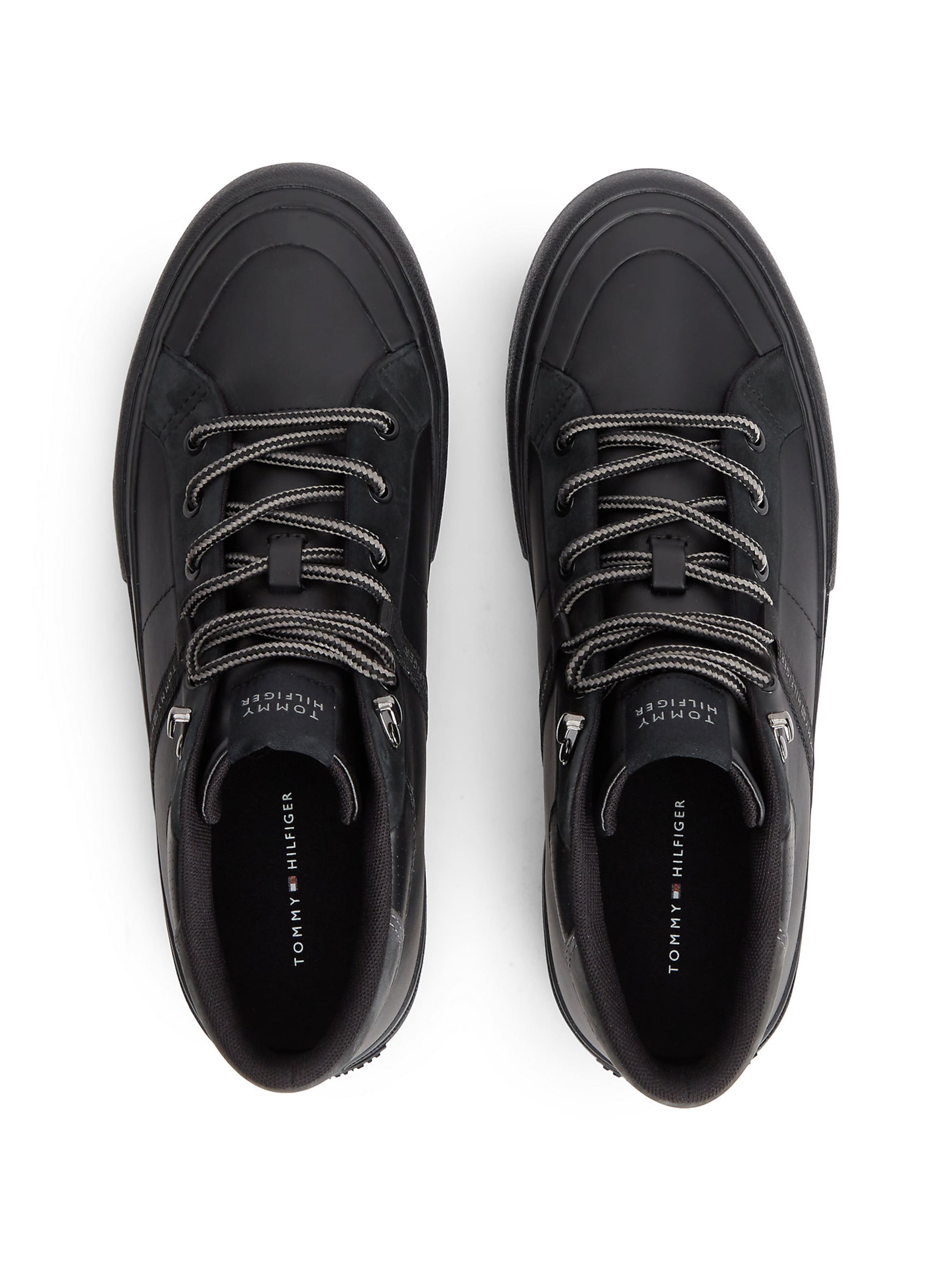 TOMMY HILFIGER Sneakers hoog in Zwart