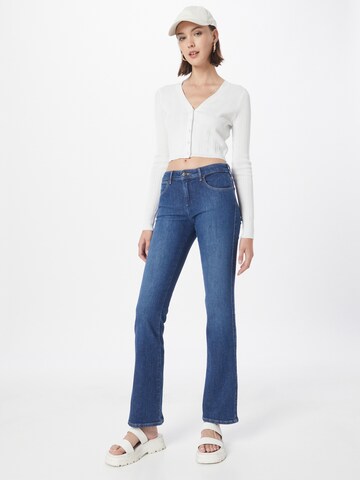 WRANGLER Bootcut Jeansy w kolorze niebieski