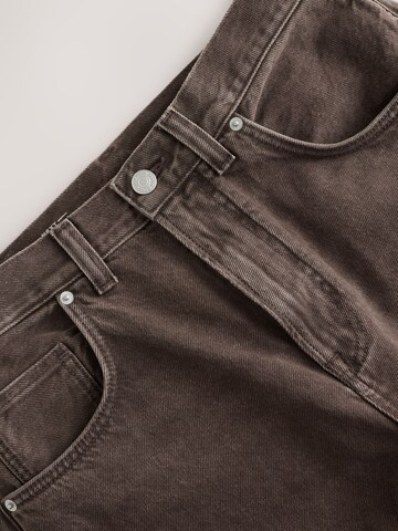 Next Regular Jeans in Bruin