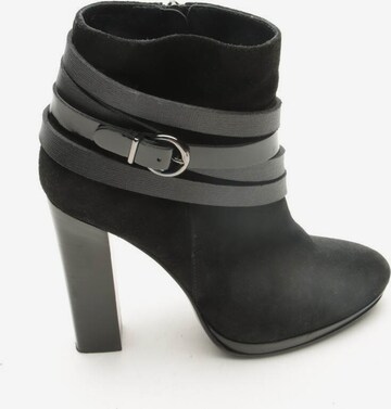 ARMANI Dress Boots in 38 in Black: front