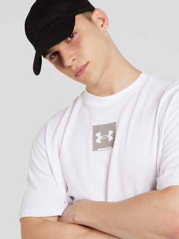 UNDER ARMOUR - Camiseta funcional en blanco