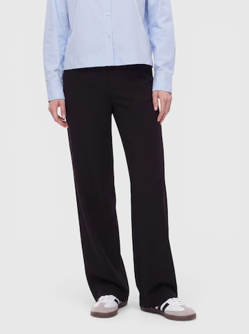 everly® Loosefit Broek in Zwart: voorkant