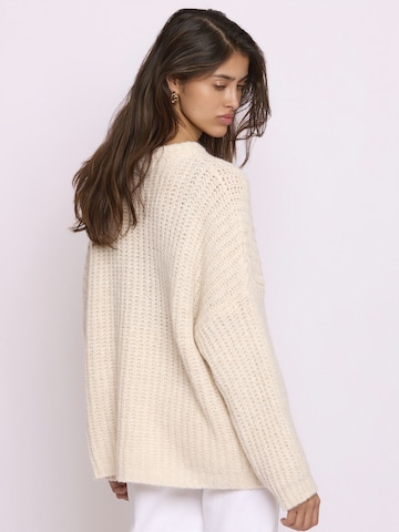 Lilavie Strickpullover ' Marisa ' in Beige