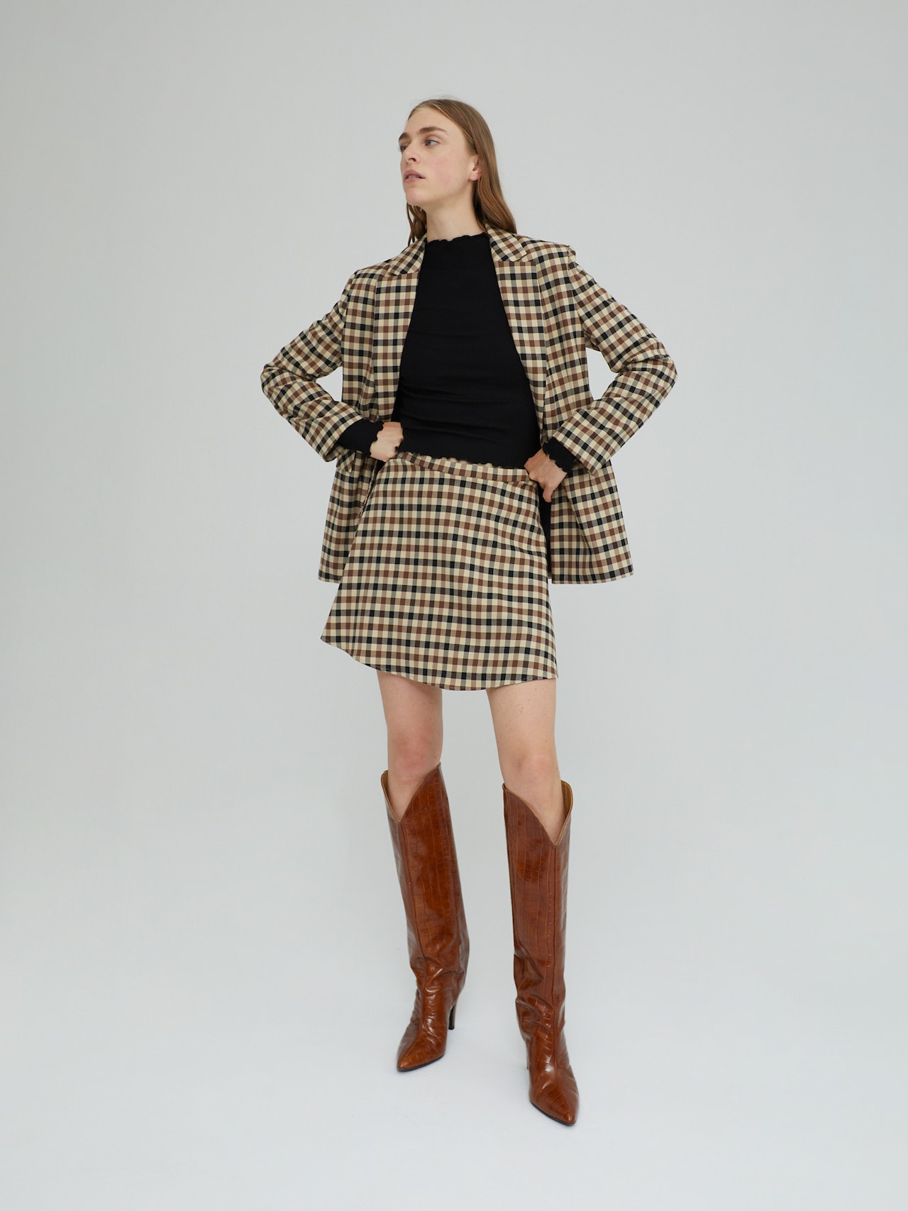 EDITED Produkte Shirt 'Daniela' schwarz