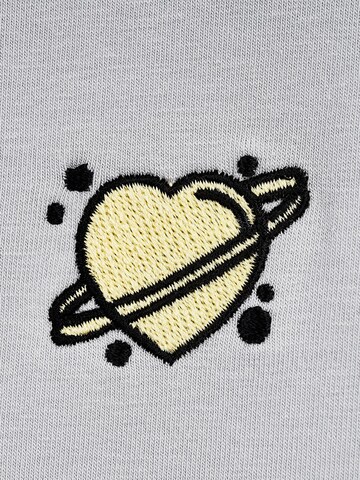 SATURNDAY Shirt 'Herz' in Grey