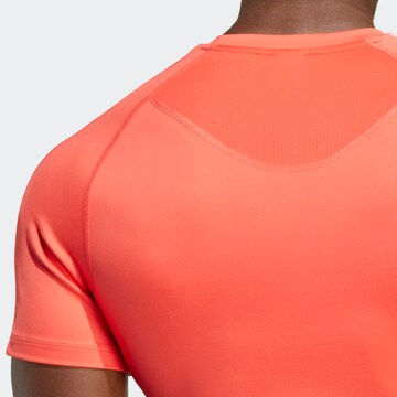 T-Shirt fonctionnel 'Techfit 3-Stripes' ADIDAS PERFORMANCE en rouge