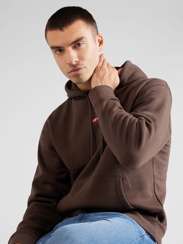 LEVI'S ® Sweatshirt 'Relaxed Baby Tab Hoodie' in Braun