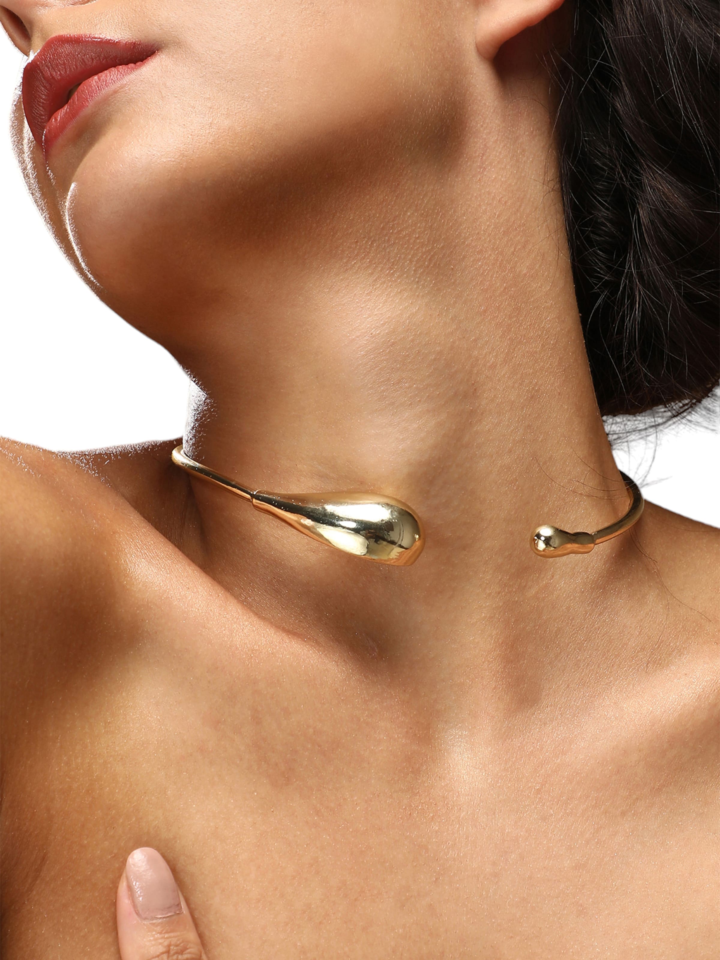 SOHI Kæde 'Silpi' i guld: forside