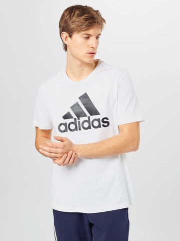 ADIDAS SPORTSWEAR Λειτουργικό μπλουζάκι 'Essentials Big Logo' σε λευκό: μπροστά