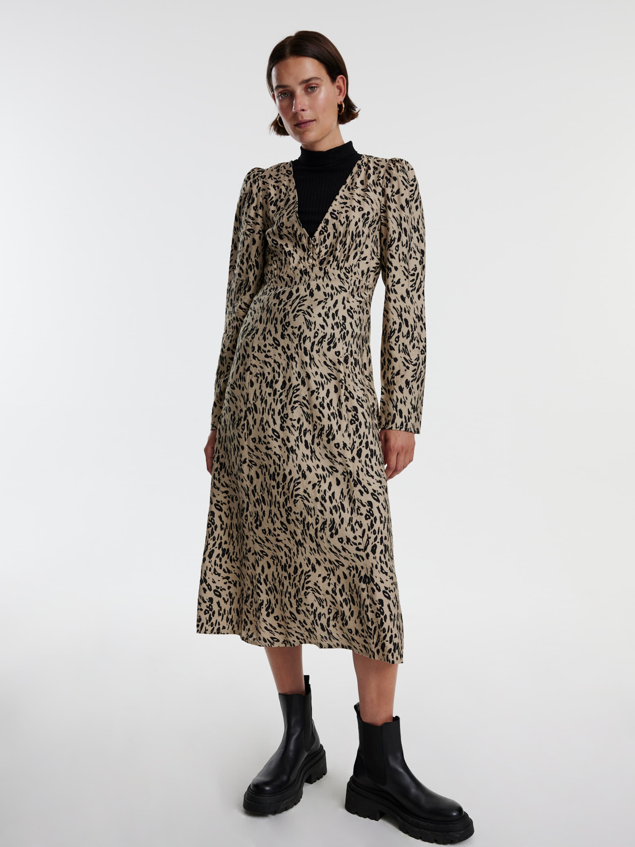EDITED Produits Robe 'Fenja' marron