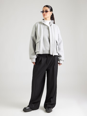 ABOUT YOU Mikina 'Naya' – šedá