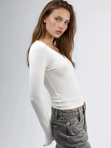 Maglietta di Busem in bianco