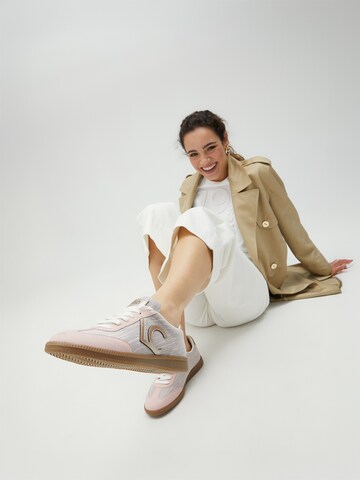 Baskets basses 'Trainers' Lola Casademunt en rose