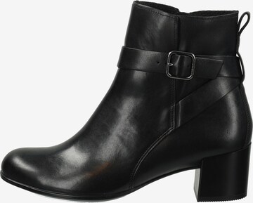 ECCO Ankle Boots in Black: front