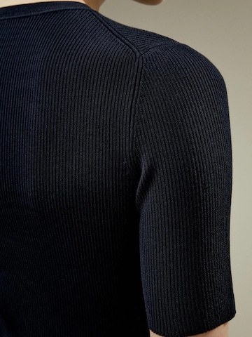 Lilysilk Shirt 'Essential Seidenstrick Oberteil' in Blauw