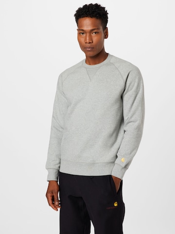 Carhartt WIP Sweatshirt 'Chase' in Grey: front