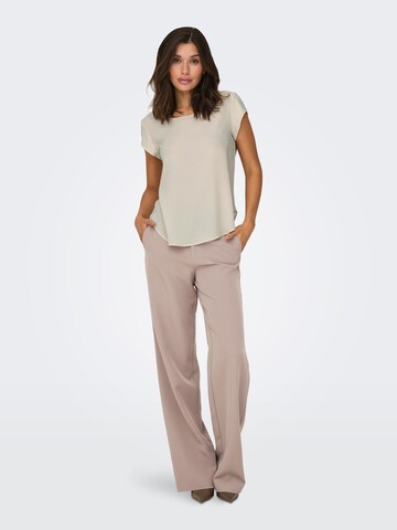 ONLY - Blusa 'ONLVic' en beige