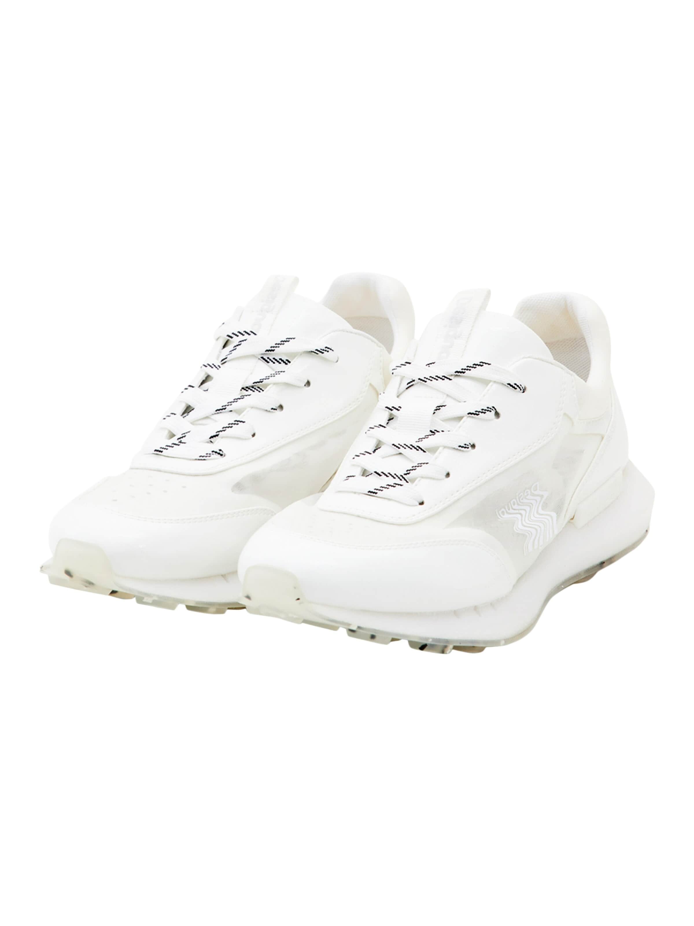 Chaussure de sport à lacets Desigual en blanc
